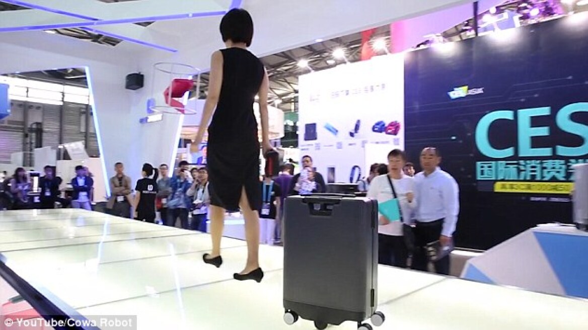 Βίντεο: Η βαλίτσα-ρομπότ που σε ακολουθεί παντού